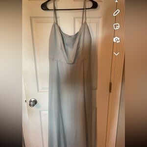 i’m 5’10” and it hits the floor.